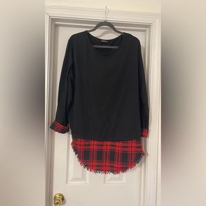 Long sleeve plaid detailed shirt